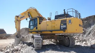 Komatsu PC800-8 loading HD605