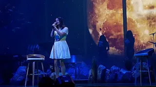 LANA DEL REY - HONEYMOON (MADRID 2018)