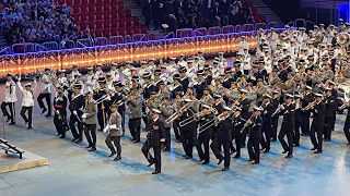 Hoch Heidecksburg - Einmarsch der Musikkorps/Wachbataillon - Finale Musikfest der Bundeswehr 2023