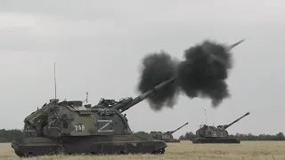 2S19 Msta-S💥 Destroys Ukrainian armored vehicles❗