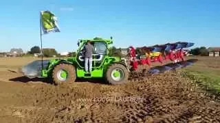 2015 Merlo MULTIFARMER 40.9 CS  with Steeno plough Demonstration Ploughing