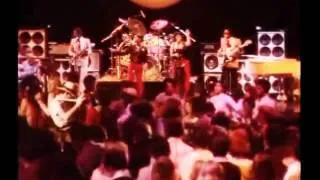 Chic - Le Freak (Live at The Midnight Special)