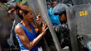 ООН: В Венесуэле убиты десятки протестующих, 850 задержаны
