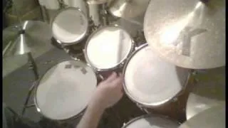 Great Drum Grooves 5 - Manu Katche in Robbie Robertson's "Somewhere Down the Crazy River"