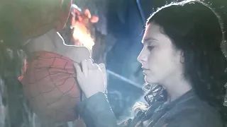 Spiderman Upside Down Kiss