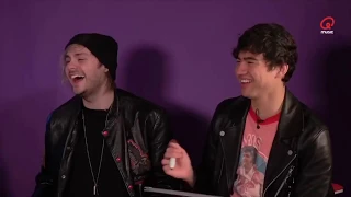 5SOS funny moments 2018 pt. 1