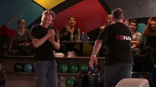 Chris Hardwick's All Star Celebrity Bowling - Nerdist vs Team Conan