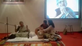 Neela Bhagwat sings Faiz's poem ' Bol '