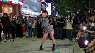 SUNDAY. RED CREW. UNIQUE EXHILARATING INTERACTIVE BUSKING. HONGDAE.