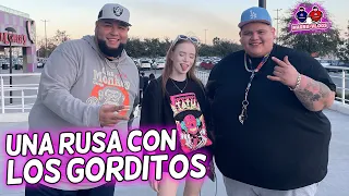 BOLICHE CON NUESTRA AMIGA RUSA - MarraVlogs