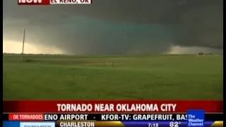 TWC Mike Bettes Final Report Before Being Hit by Tornado