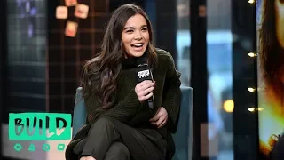 Hailee Steinfeld Discusses What It Was Like Voicing Spider-Gwen In “Into The Spiderverse”