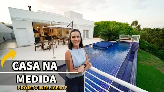 CASA NA MEDIDA COM VISTA PARA A MATA