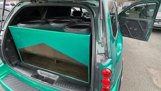 6 15" SUBWOOFERS TEAR UP THIS SUV!