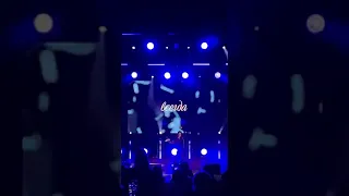 Nyusha - Русская девушка (Live премьера)