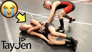 SHOULDER INJURY STOPS WRESTLING MATCH!