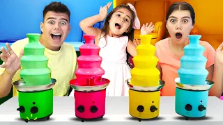 Nastya Mia and Artem play Magic Colored playhouse challenge