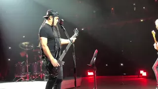 Metallica на концерте в Праге сыграла «Йожин з бажин»