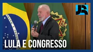 Lula ameniza problemas na relação com o Congresso e volta a criticar presidente do Banco Central