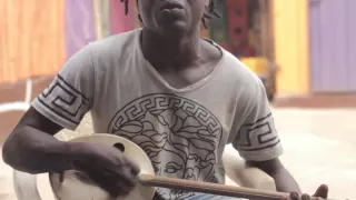 Ayisoba Bar Sessions - Isaac Asoore