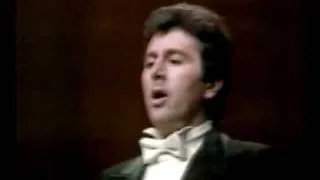 Jerry Hadley sings "Vivi tu" from Anna Bolena