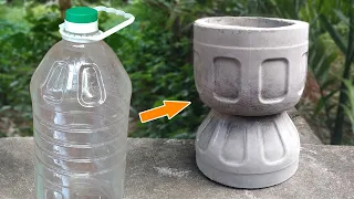 DIY cement projects - How to make cement flower pots from plastic bottles