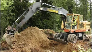 Åkerman on wheels - Classic Excavator - Sweden - 4K