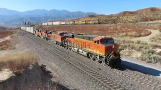 Railfanning Cajon Pass, including massive BNSF intermodals - November 2020