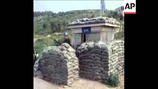 UPITN 22 4 80 IRISH BATTALION AT ROAD BLOCK IN SOUTH LEBANON