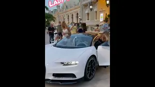 GIRLS VS BOYS BUGATTI DRIVING