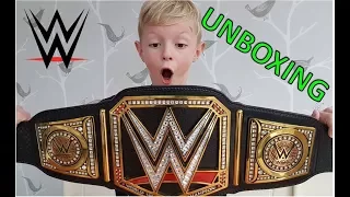 SURPRISE WWE REPLICA TITLE BELT UNBOXING AND REVIEW KIDS SIZE WWE HEAVYWEIGHT CHAMPIONSHIP BELT