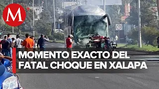 Autobús choca contra 5 vehículos en carretera de Veracruz; hay dos muertos