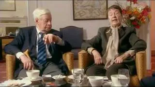 "Wir Schmidts: Helmut und Loki Schmidt" - 2009 - Teil 1 von 5