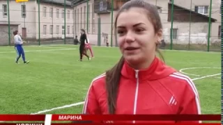 У самому центрі Рахова урочисто відкрили спортивний майданчик