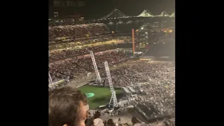 Green Day crowd sings Bohemian Rhapsody (8/27/21 Oracle Park, San Francisco CA) (Hella Mega Tour)