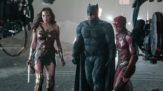 JUSTICE LEAGUE Behind The Scenes Clips & Bloopers