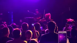 Lindsey Stirling Live “Love Goes On and On” Feat. Amy Lee The Roxy 8/27/19