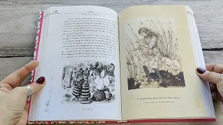 Алиса в Стране чудес.Алиса в Зазеркалье = Alice's Adventures in Wonderland.Through the Looking Glass