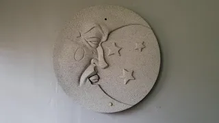 Gemmy Singing Moon Plaque (Gray)