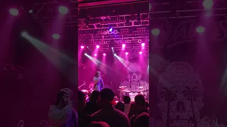 Shwayze - Roamin' - November 17 at the House of Blues in Cleveland OH (phone view)