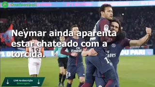 NEYMAR SAI DE CAMPO CHATEADO E NÃO SAÚDA TORCIDA!!!