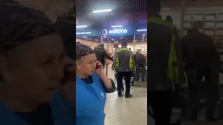 Происшествие на эскалаторе в торговом центре в Караганде