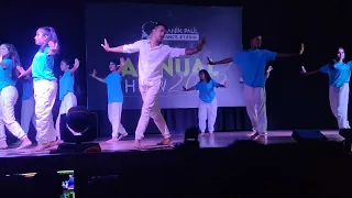 Dance cover Manik Paul and his students