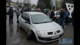 В Славянске расстреляли двух человек - 13 апреля 2014