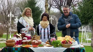 România în bucate: Aperitiv tradiţional, crap pe pat de sare cu usturoi (@TVR Craiova)