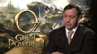 Oz: The Great and Powerful (2013) Exclusive: Sam Raimi (HD) James Franco, Mila Kunis