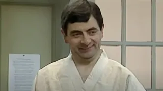 Judo Bean 👊 | Mr Bean Funny Clips | Mr Bean Official