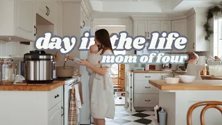 potty training and new routines // Raw Day in the Life Mom of Four + mini life update