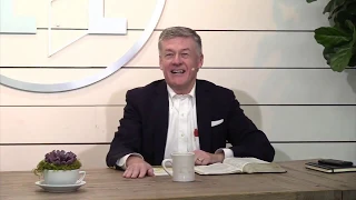 Philippians 4:13 "Defeated or Dynamic?" - Steadfast Hope with Steven J. Lawson