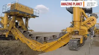 World's Fastest Modern Road Construction Machines - Amazing Extreme Asphalt Paving Machine - № 8